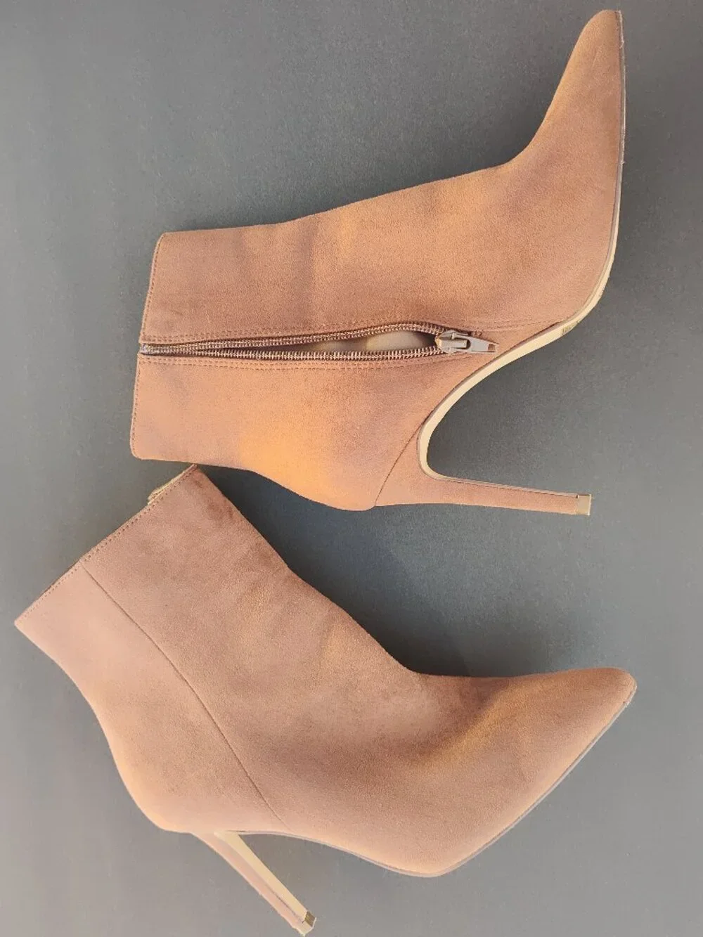 Women's suede brown high heels booties boots forever 21 size 7.5
